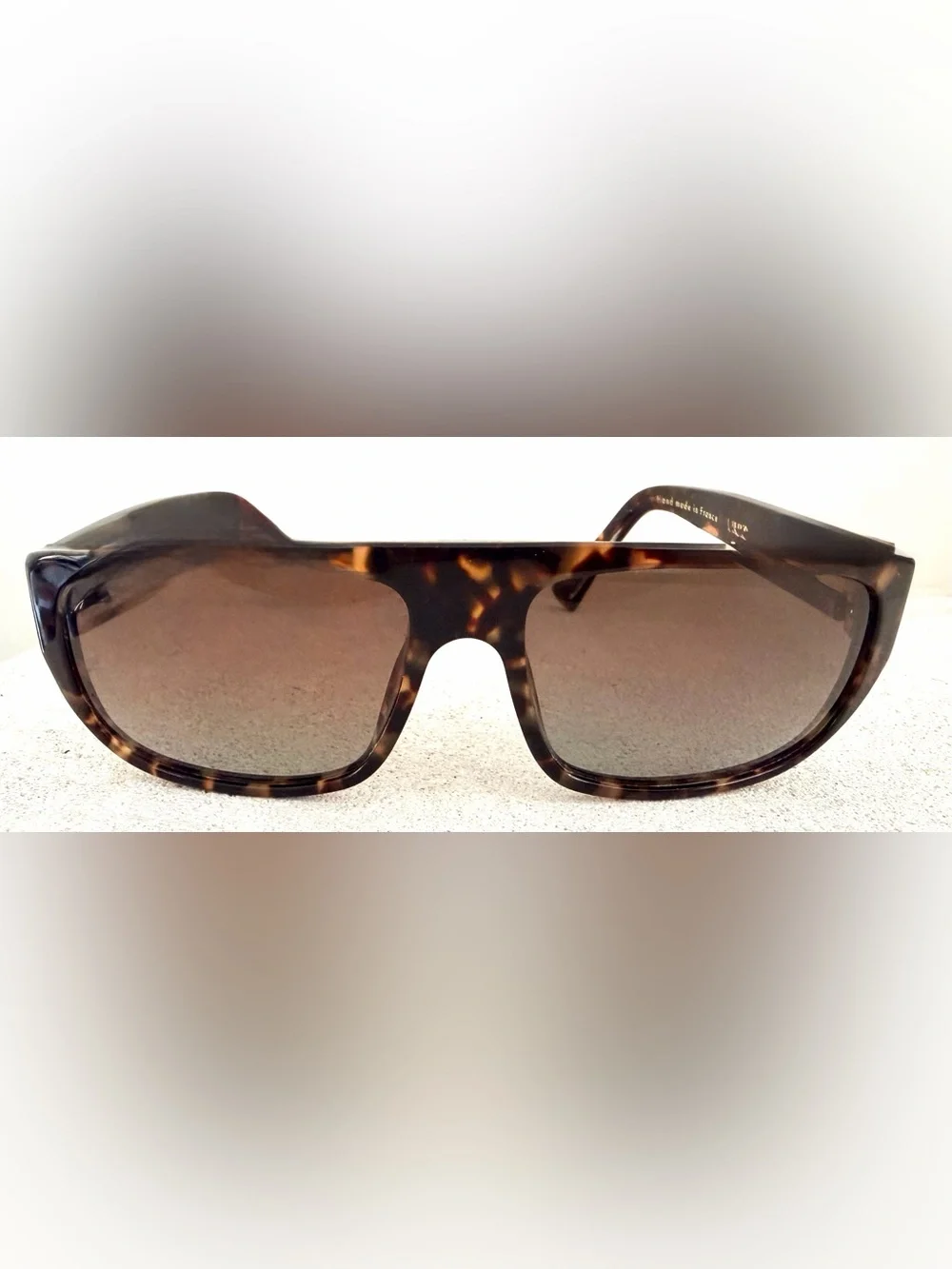 LOUIS VUITTON Z0011W Unisex Tortoise Sunglasses Gold Hardware Made in France